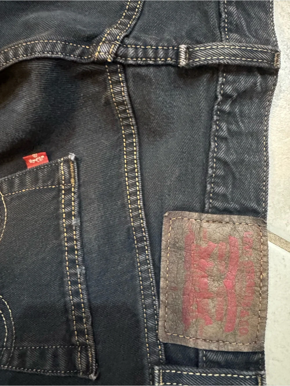 Y2K vintage Dark Wash Low Rise Levi’s 527 with Contrast Stitching made in Mexico - Picture 8 of 8
